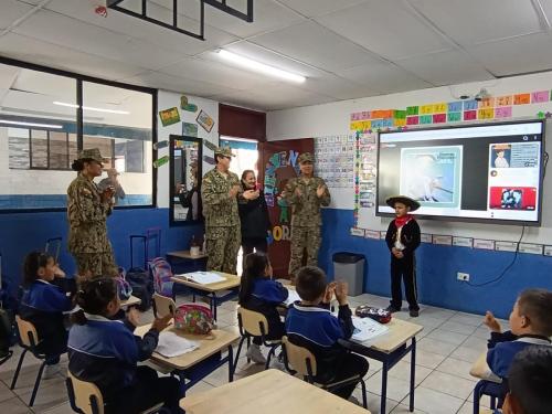 4 (1) (1) (1) (1) (1) (1) (1) (1)